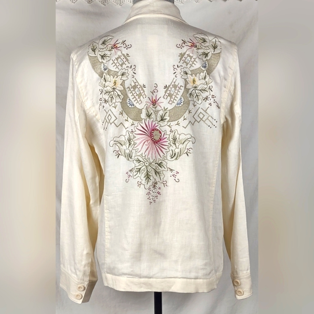 Liz Claiborne Embroidered Linen Blazer